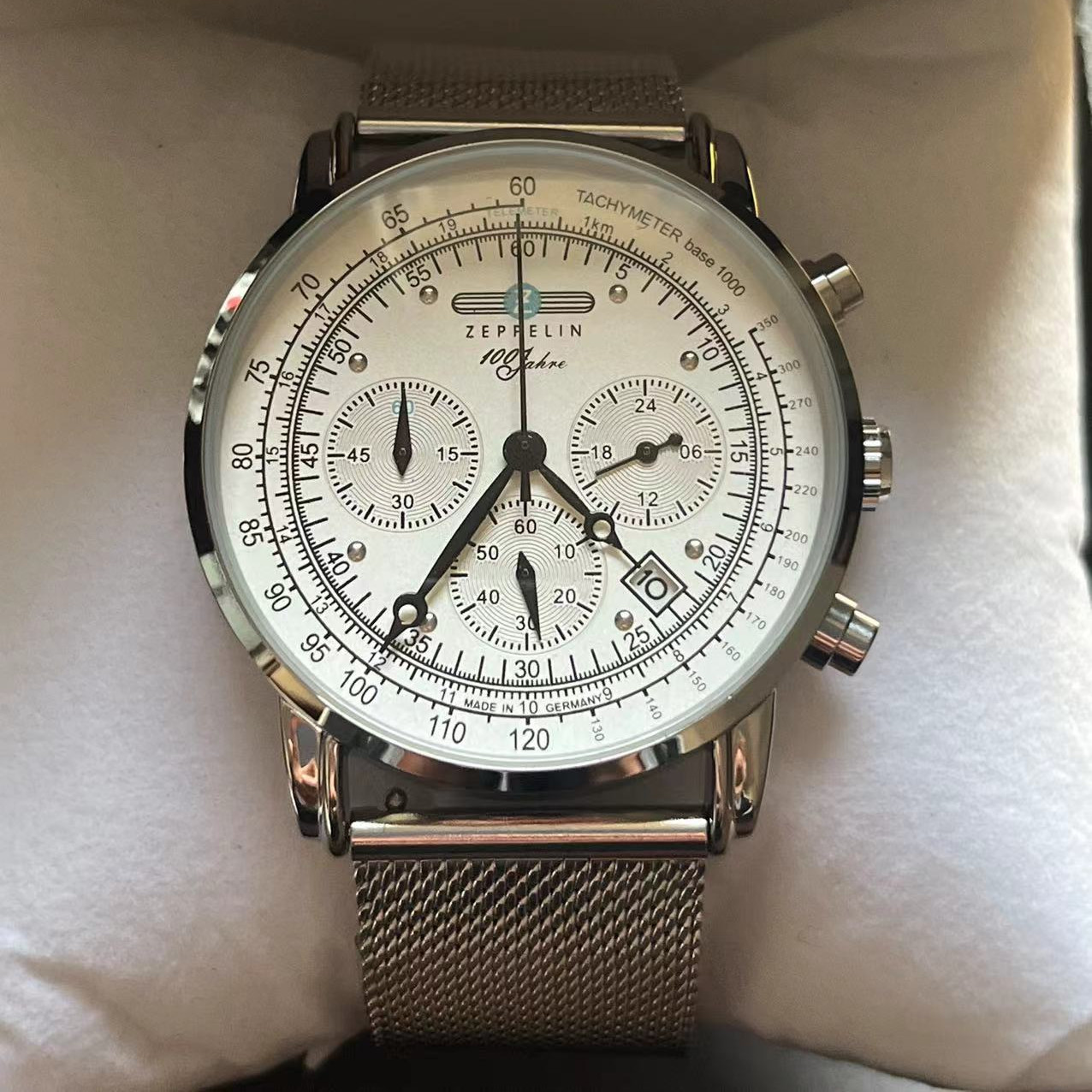 New Classic Men's Watch Three  – обзор и цена Mesh Stainless Strap